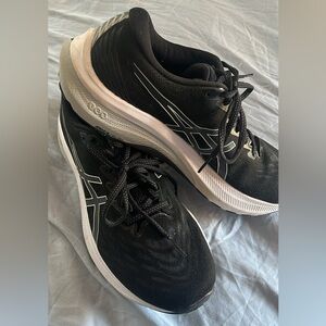 ASICS Men’s/ Women’s Black and White Sneakers